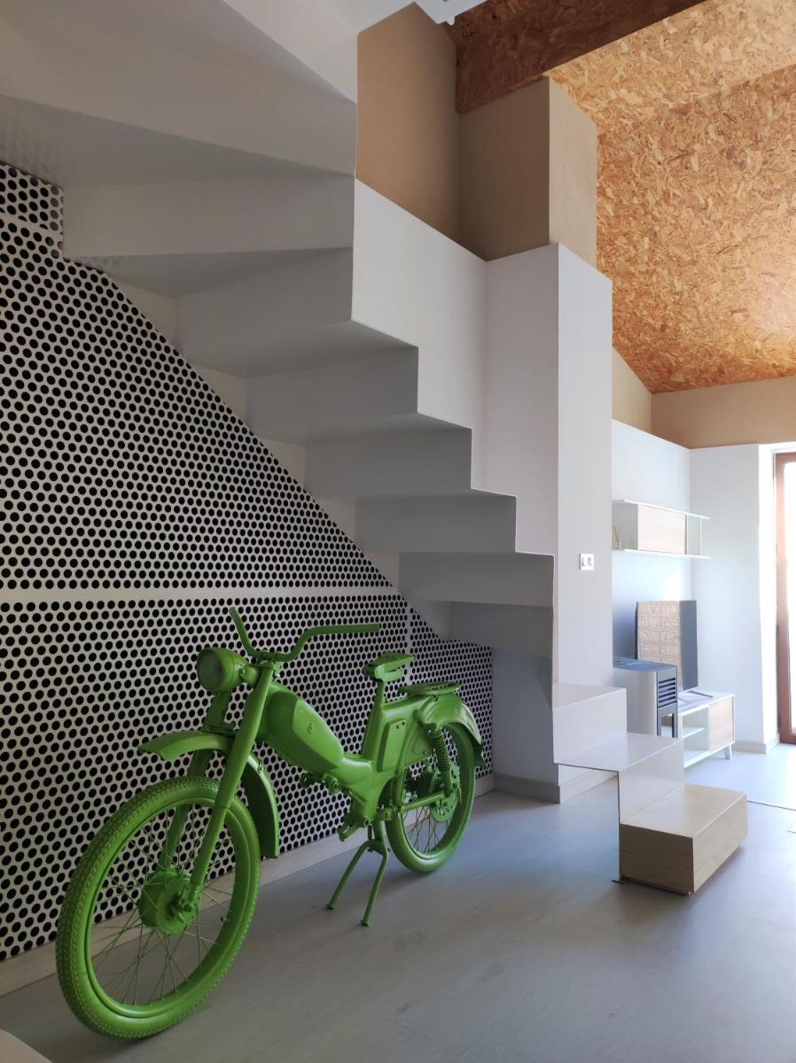 VUELVE apartamentos - Housity