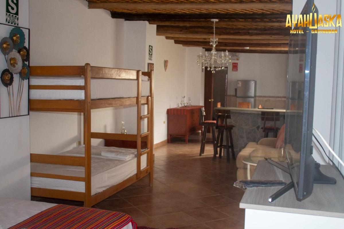 Ayahuaska Hotel - Housity