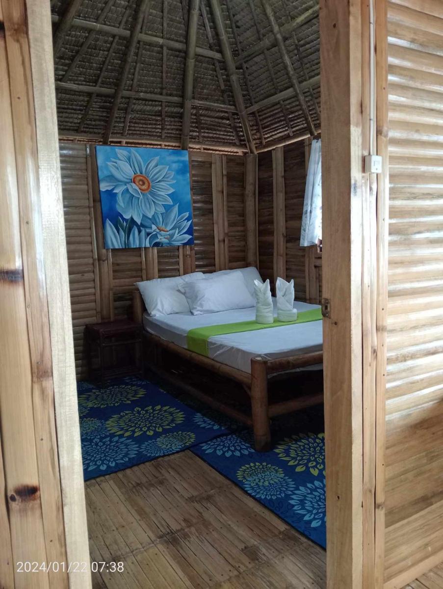NATUA'S BEACH RESORT - Housity