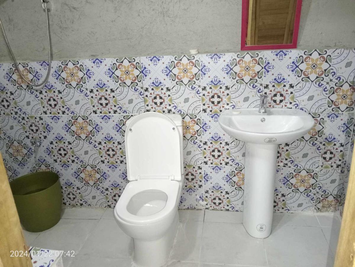 NATUA'S BEACH RESORT - Housity