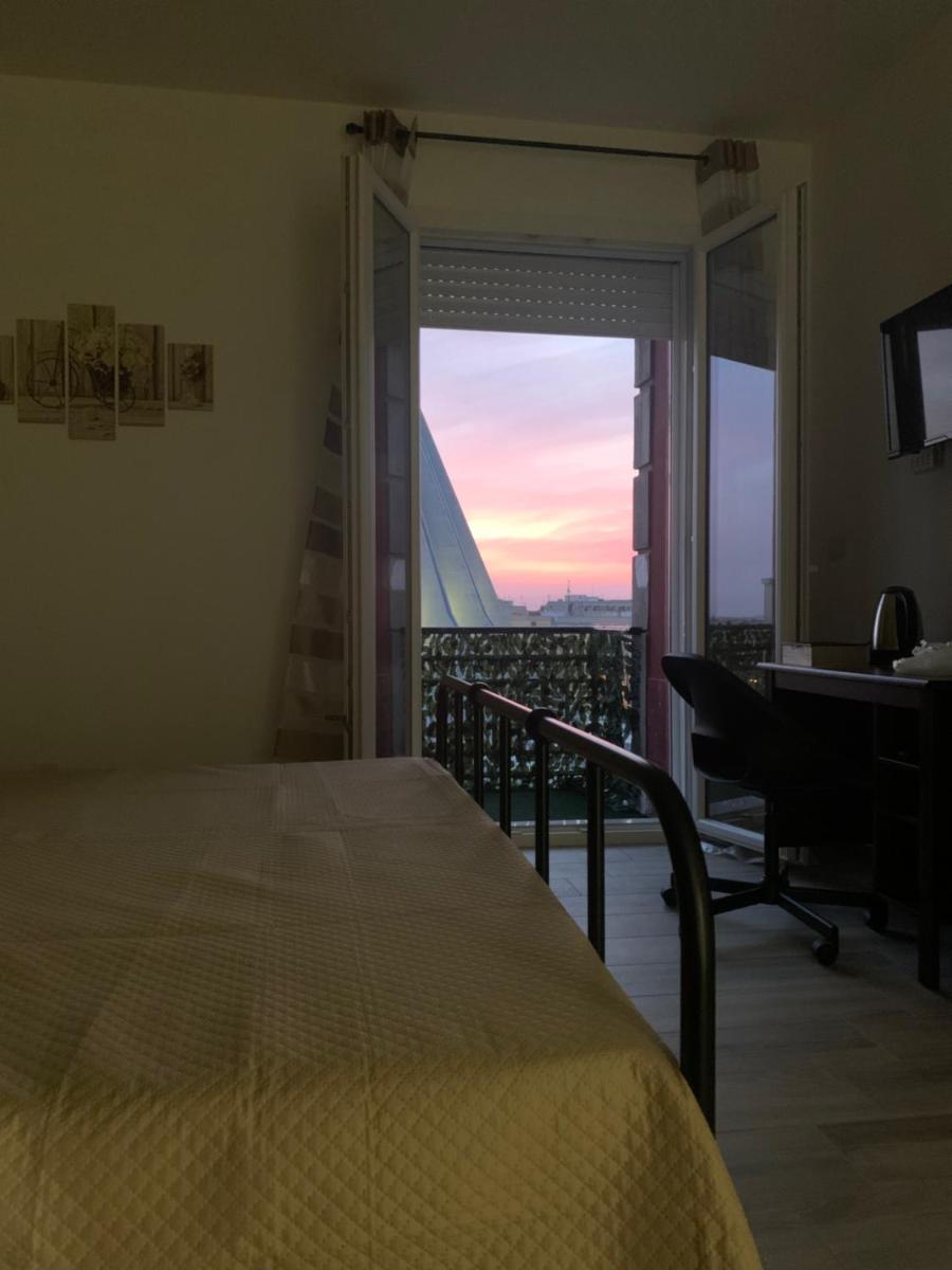 Maryam23 - Housity