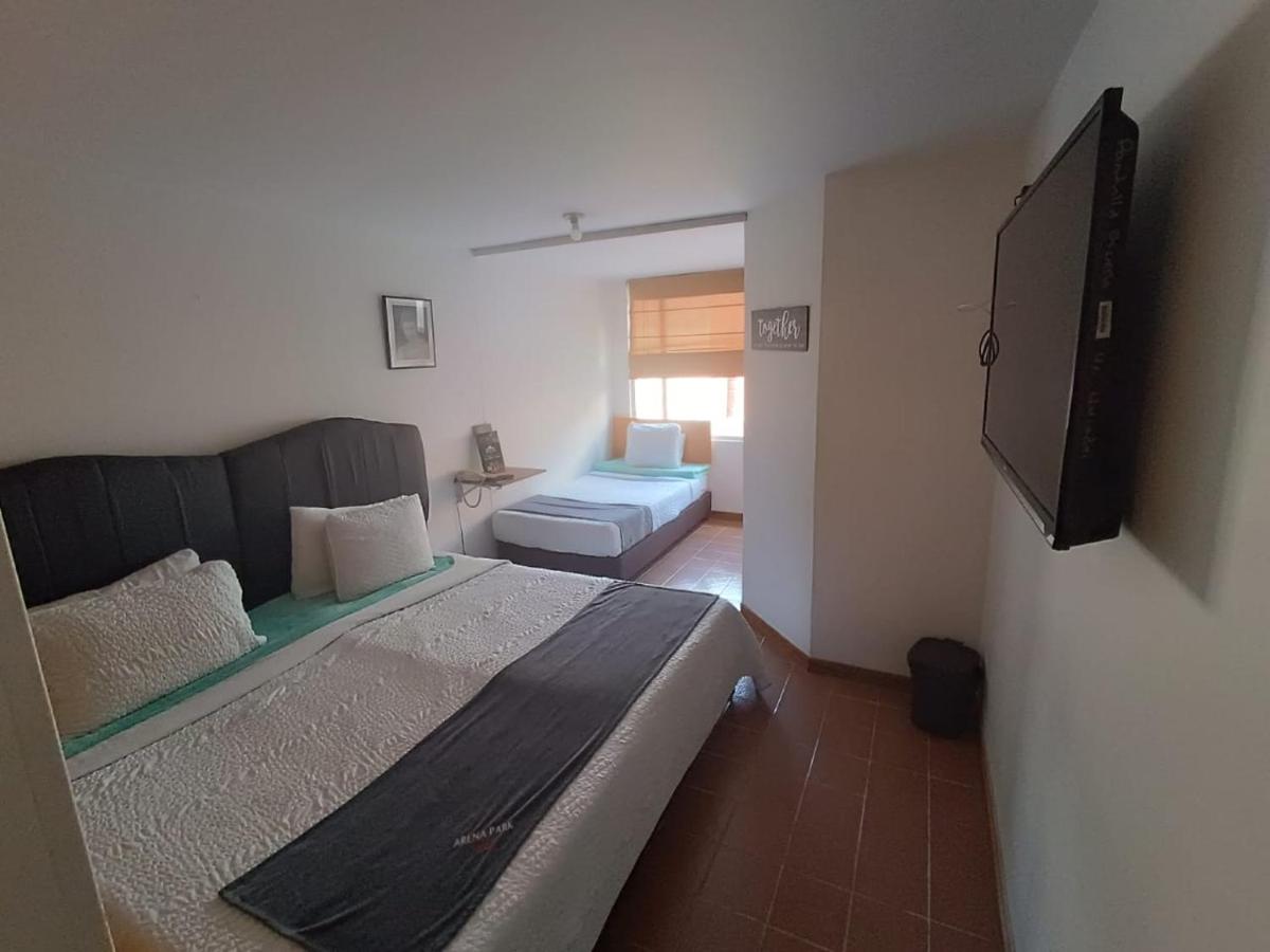ARENA PARK - Housity