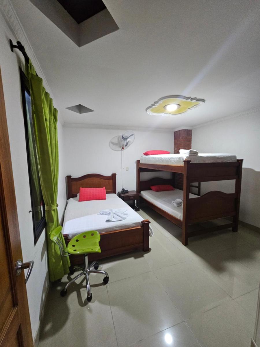 HOTEL MONTERREY - Housity