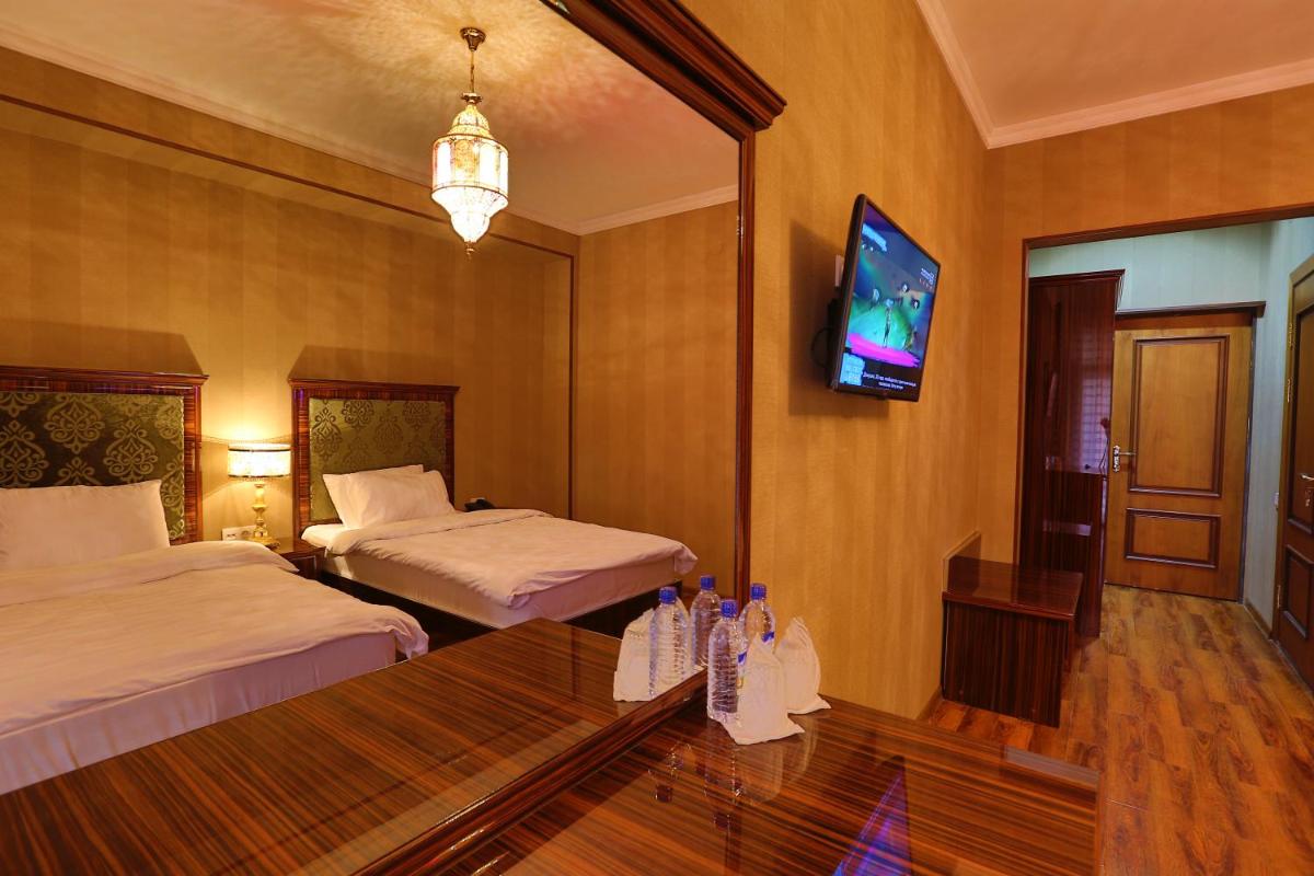 Rangrez hotel - Hizvo