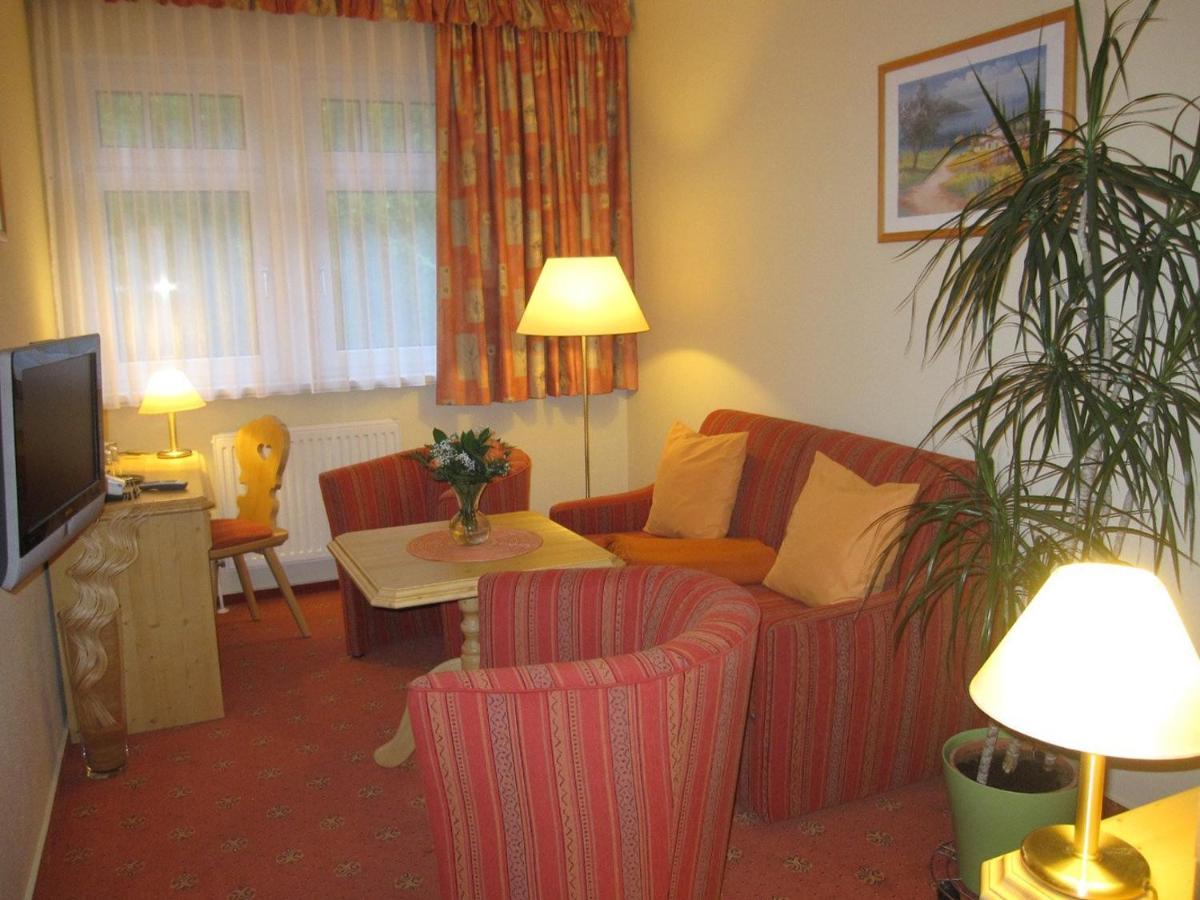 Kurpark Flair Hotel Im Ilsetal - Housity