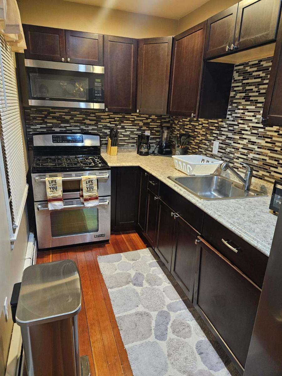 Providence Place Apartment - Housity