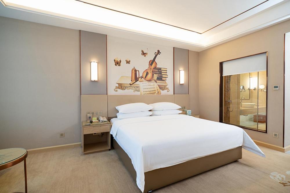 Suitetrails - Vienna International Hotel Hengyang Huayao city