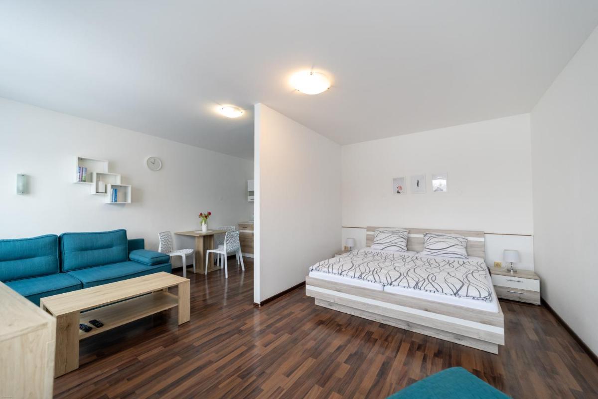 Penzion Bludička - Housity