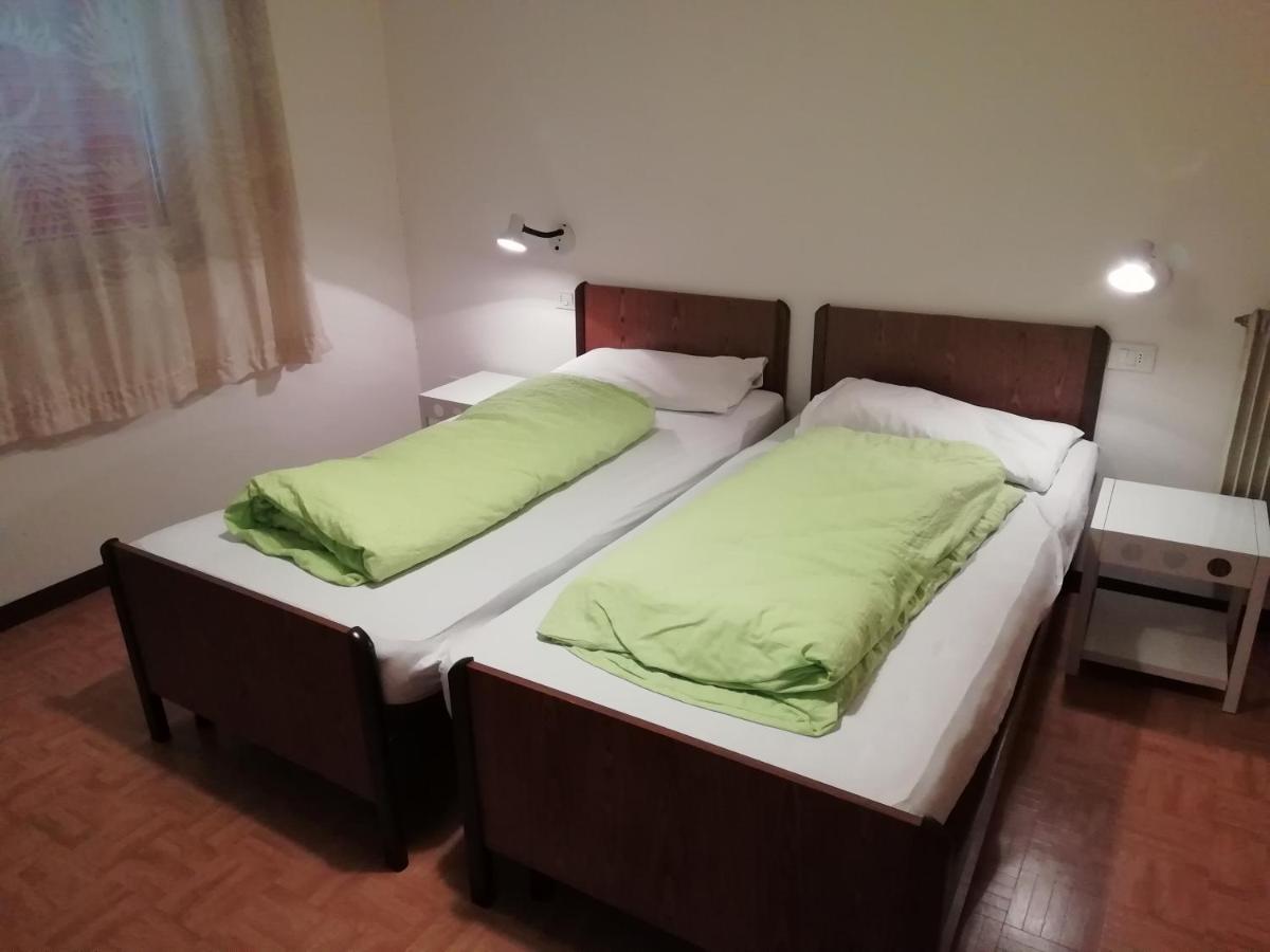 Pension Flora - Housity