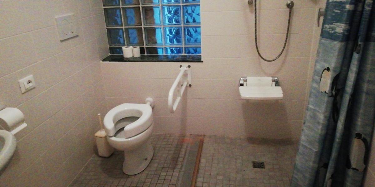 Pension Flora - Housity