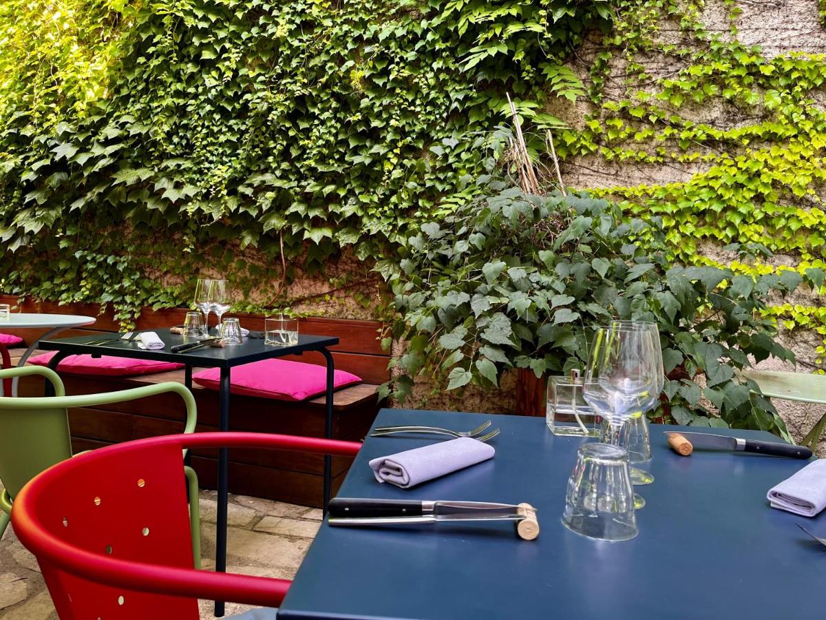 Jardin de l'établissement Hôtel Saint Louis