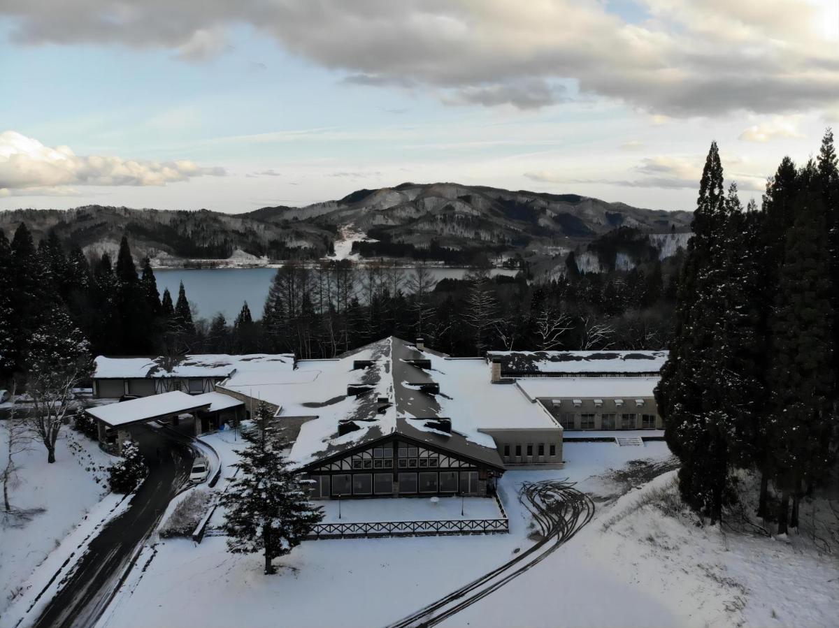 WHITE HOTEL GRAND HAKUBA - Housity