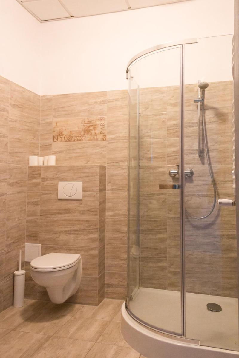Lascalla pensjonat - Housity