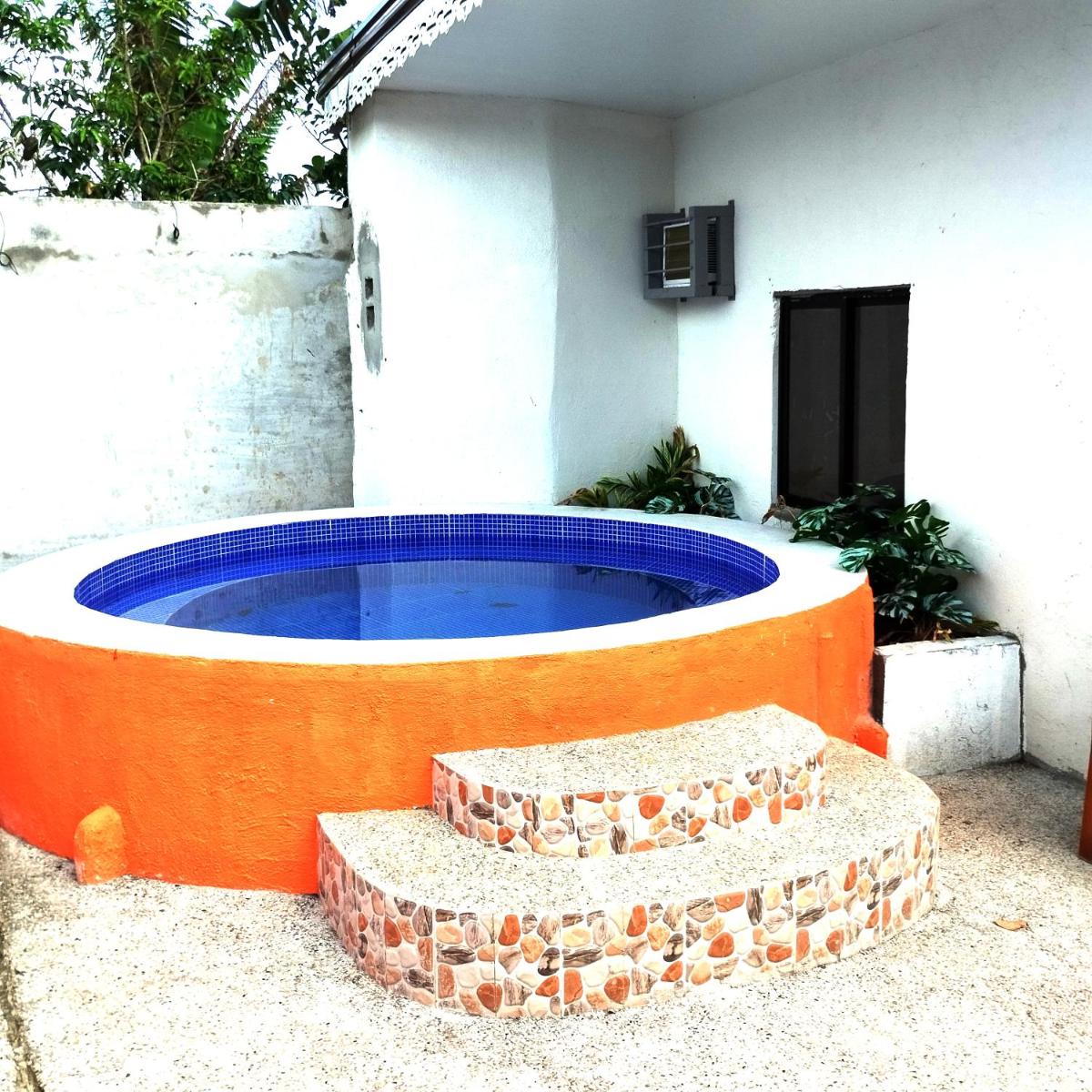 Garden Villa - Housity