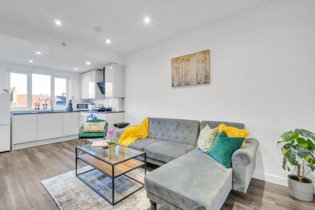 homely North London Apartments Hendon - Housity