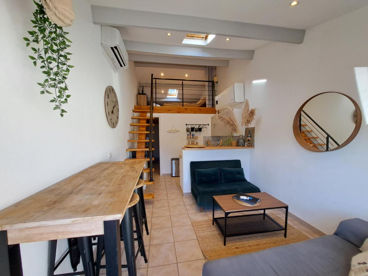 Le Côté Lub - Housity