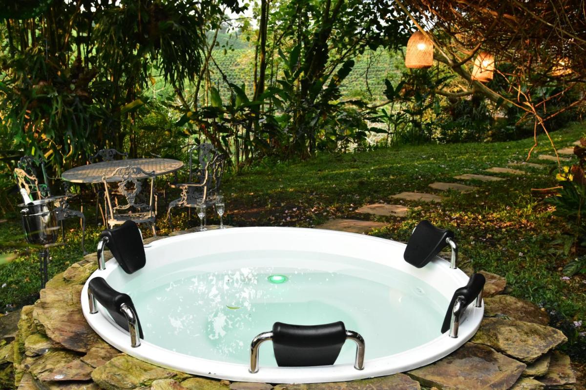 Finca Hotel Los Girasoles - Housity