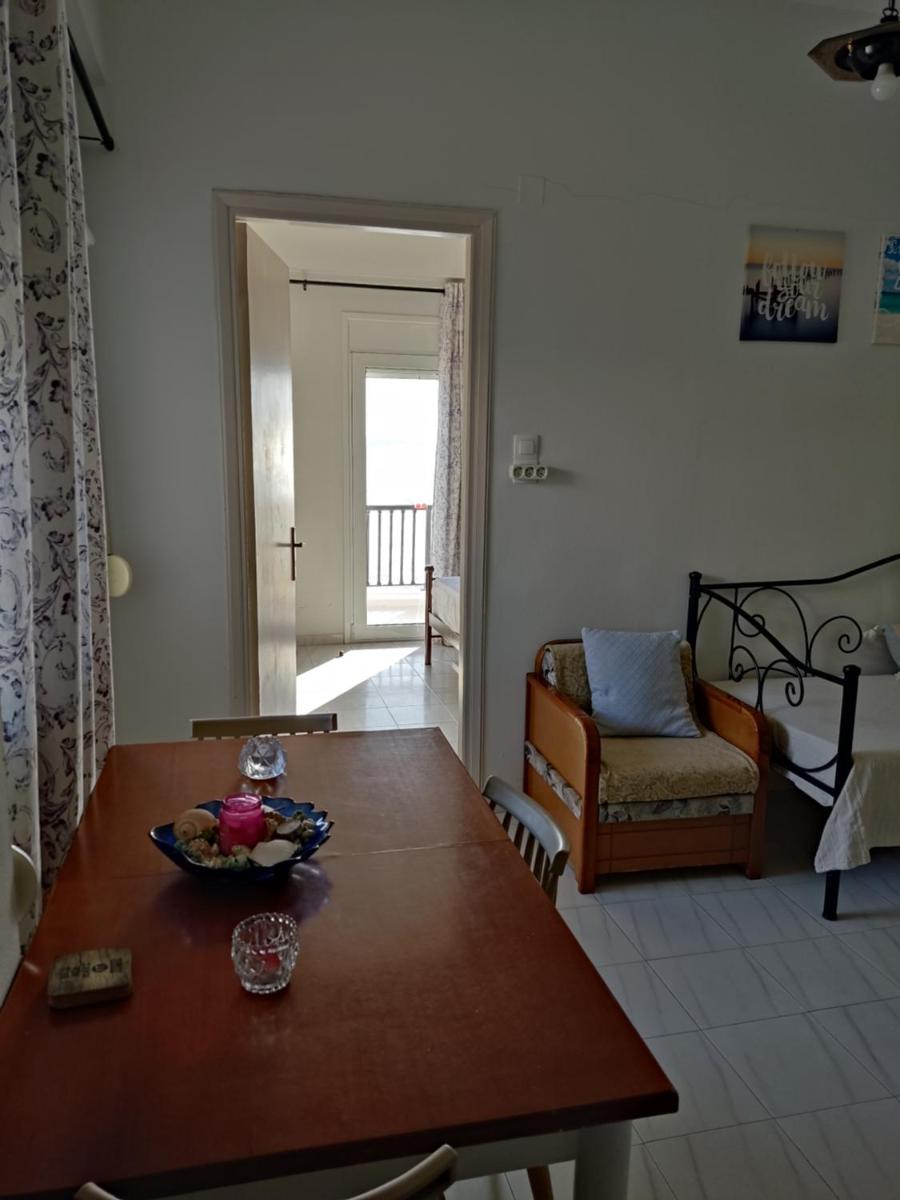 Katerina's Apartment Makrigialos - Housity