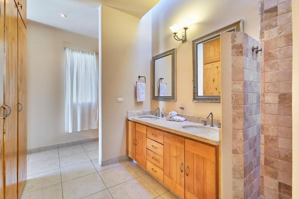 Casa Robyn - Housity