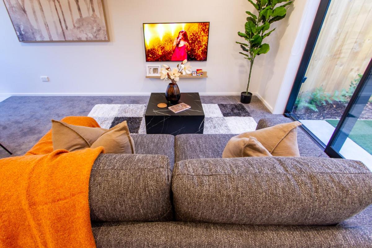 2 bedroom Central Christchurch hub - Housity