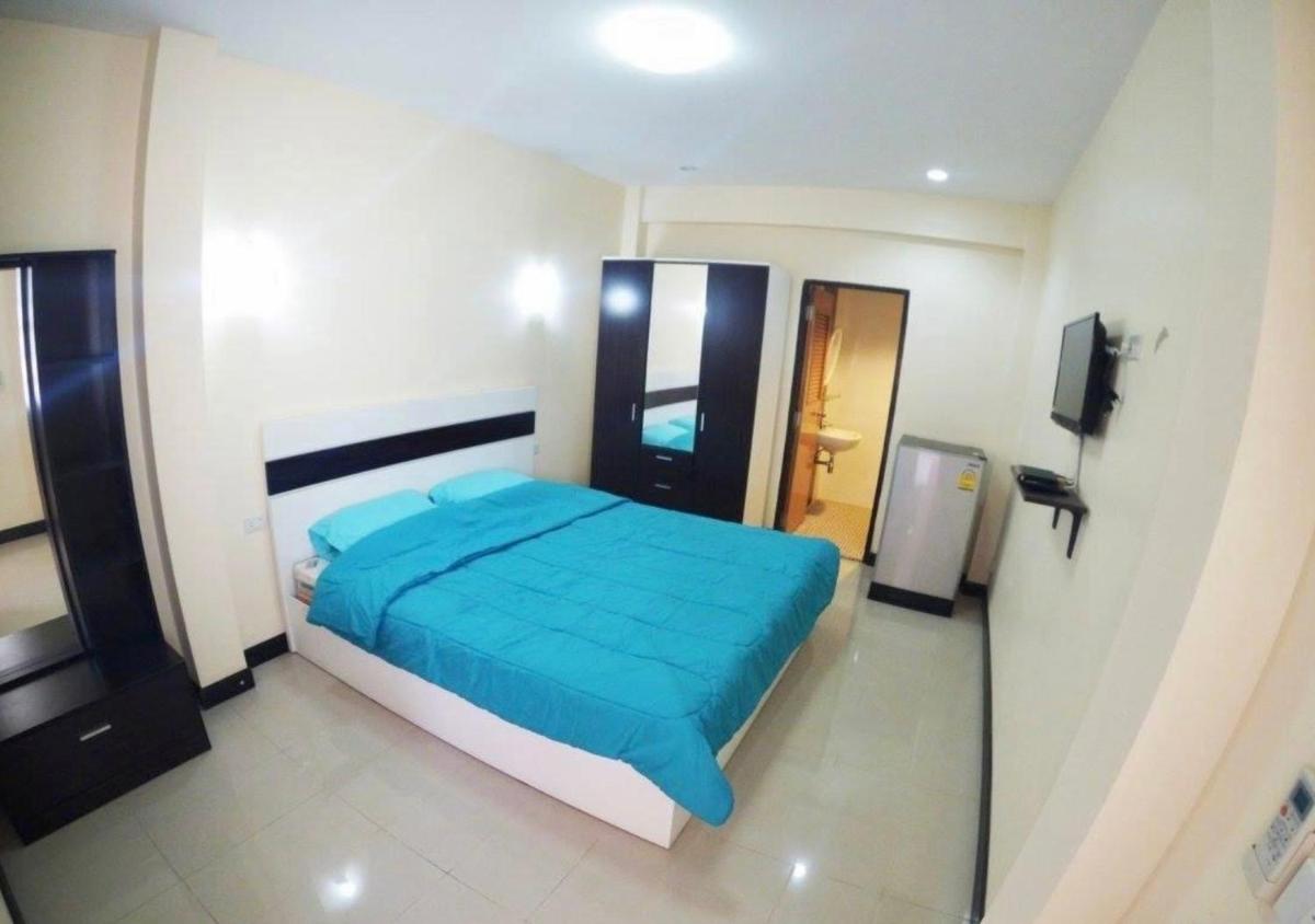 Cozy Homestay Near Airport & Shopping Malls - Housity