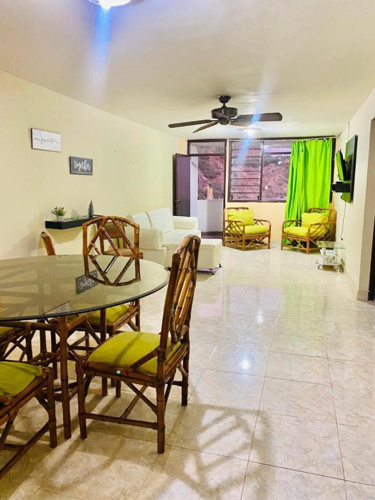 Edificio Maratea Apt 704 El Rodadero - Housity