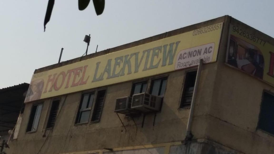 Hotel Lake View Dabhoi - Housity