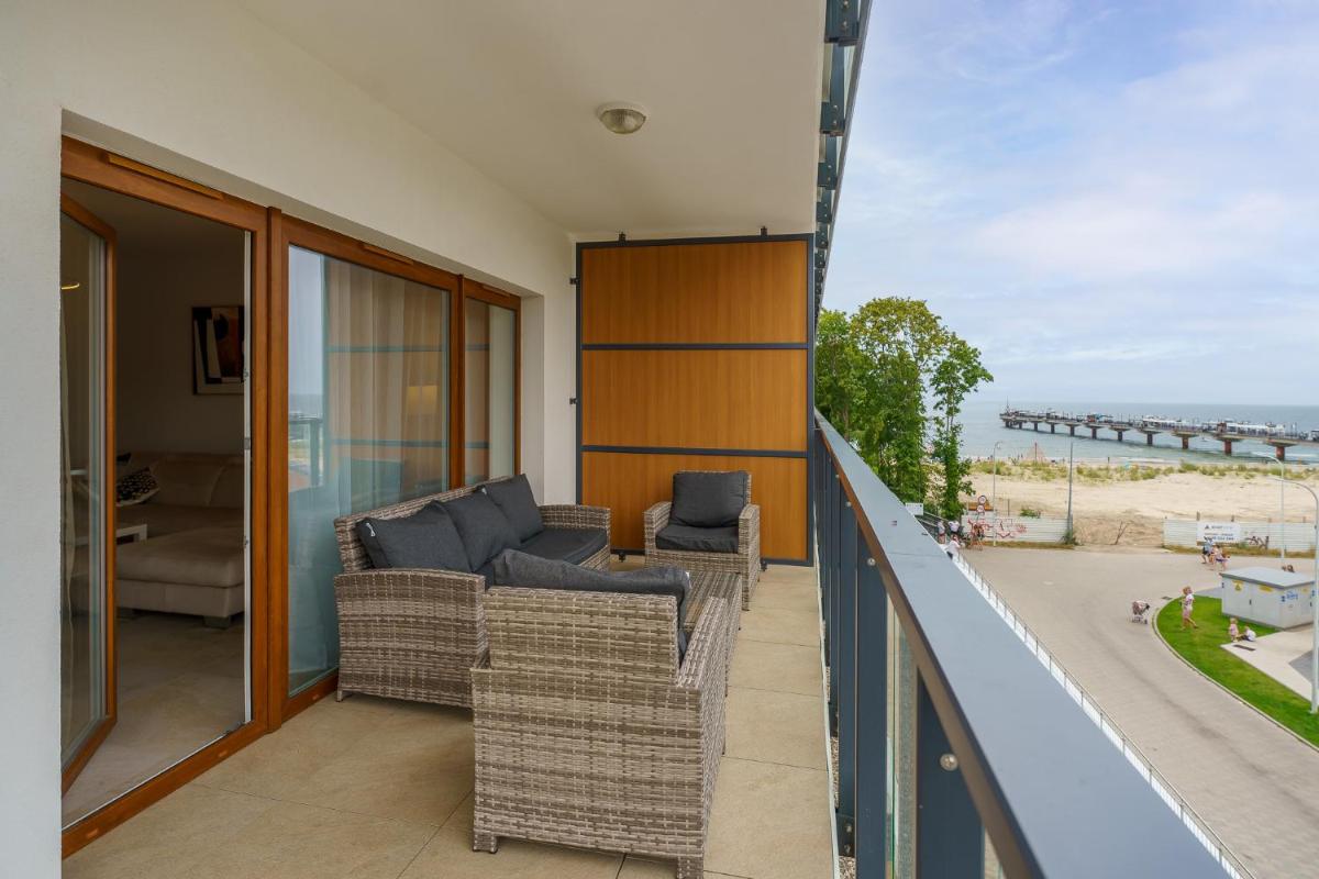 Aquamarina Prima SEASIDE Apartments by the Beach by Noclegi Renters - Housity