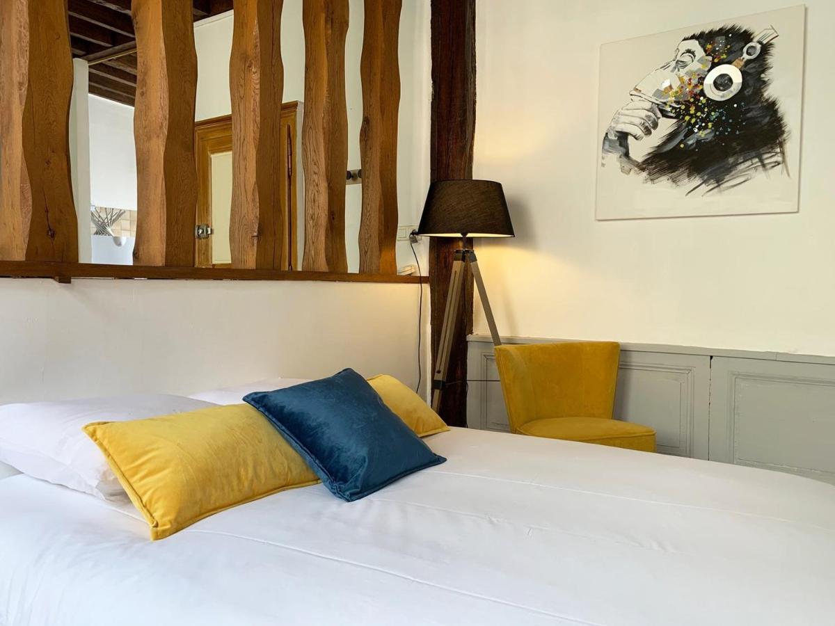 Suitetrails - Le Clocher- Appartement dans le cœur de ville
