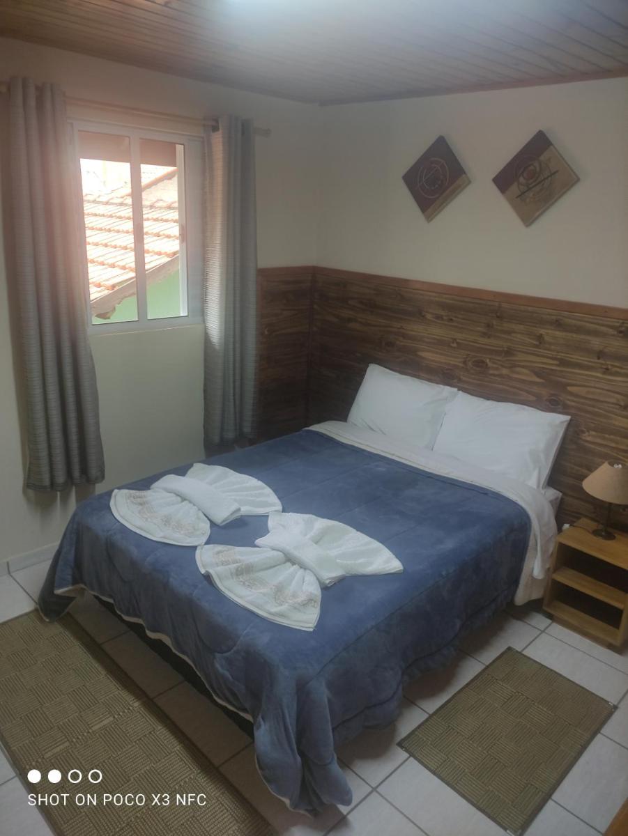 chales e aptos Carvalhos em monte verde - Housity