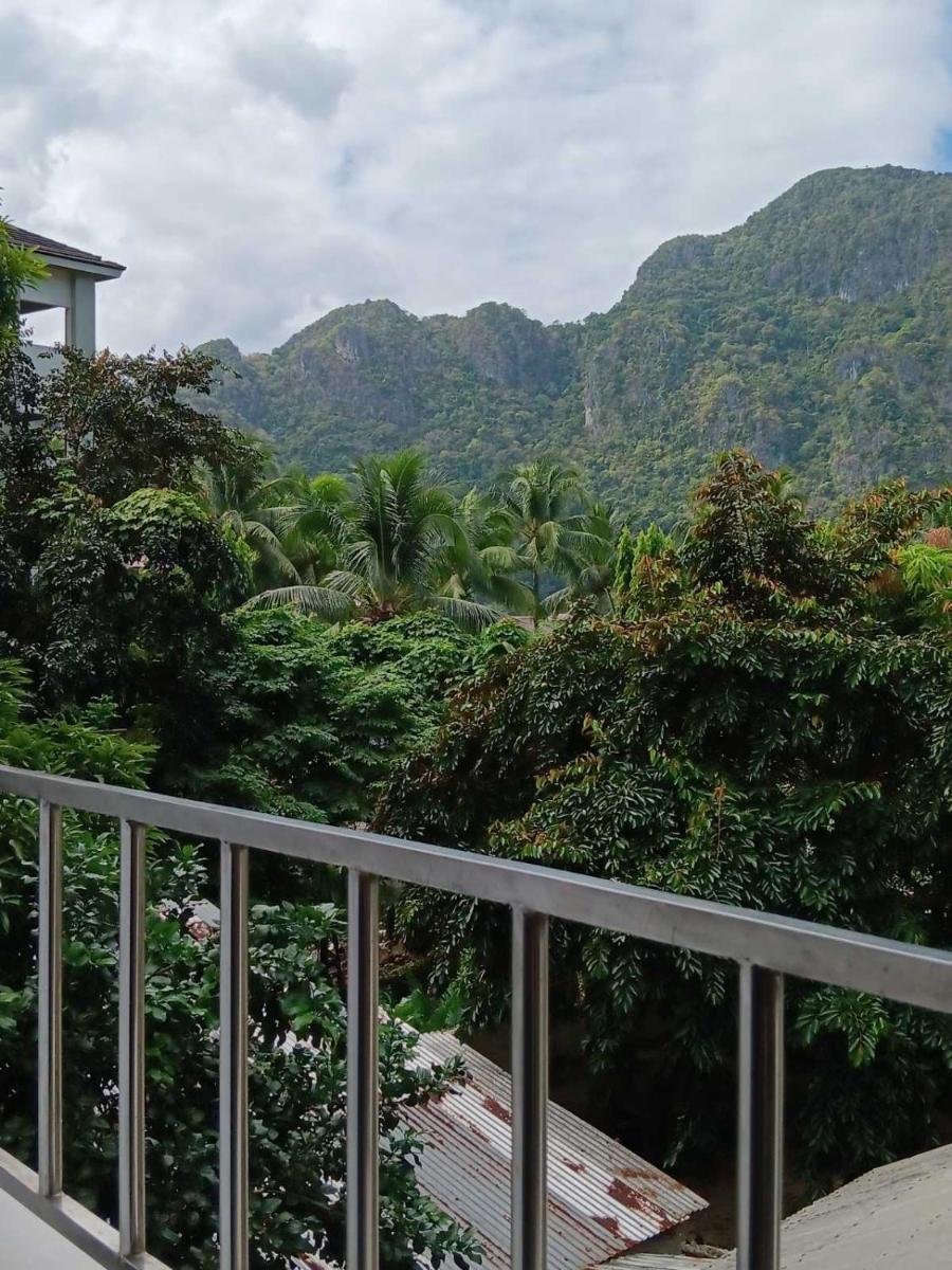 Forest Bay Inn El Nido - Housity