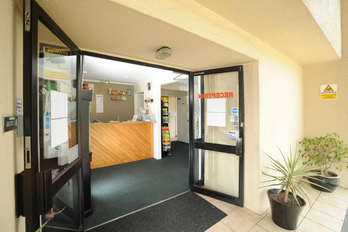 Suitetrails - Ascot Epsom Motel
