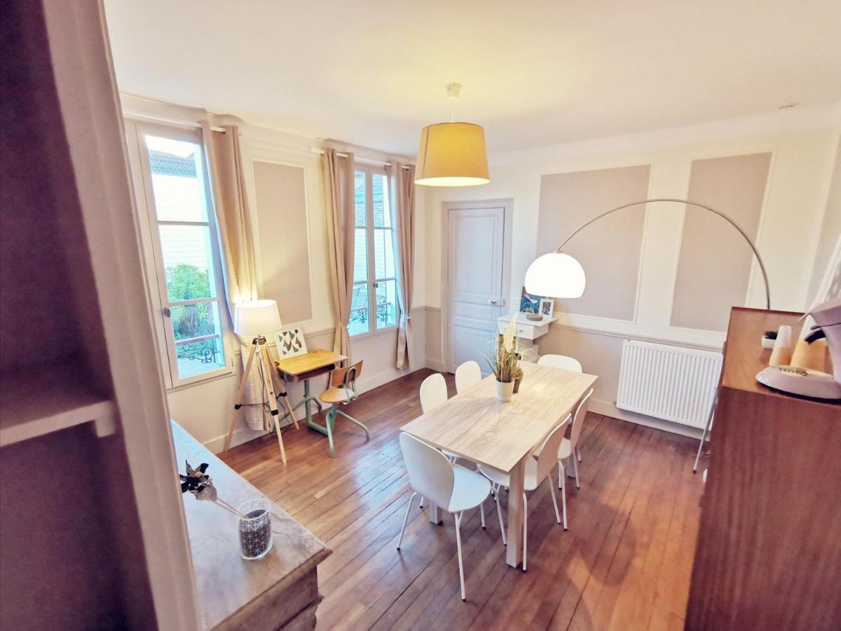 Maison Vanier - Duplex - centre-ville - Mon Groom - Housity