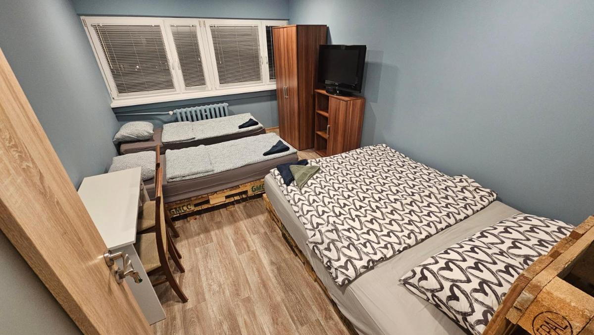 Noclegi w Łodzi, Komfortowe Pokoje, Wielkopolska 39 - Housity