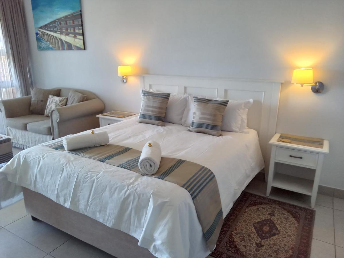 Brookes Hill Suites 238 - Hizvo
