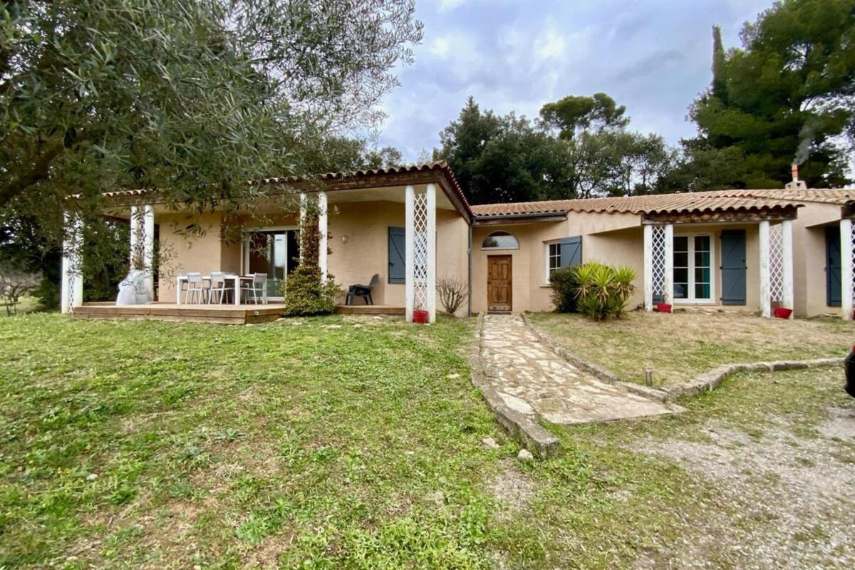 La Bucolique-Villa in the heart of greenery! - Housity