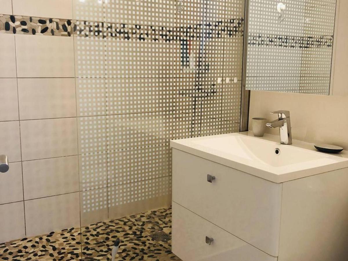 Appartement T2 Arcachon Centre, 300m Plage, Rénové, Parking Inclus - FR-1-433-59 - Housity