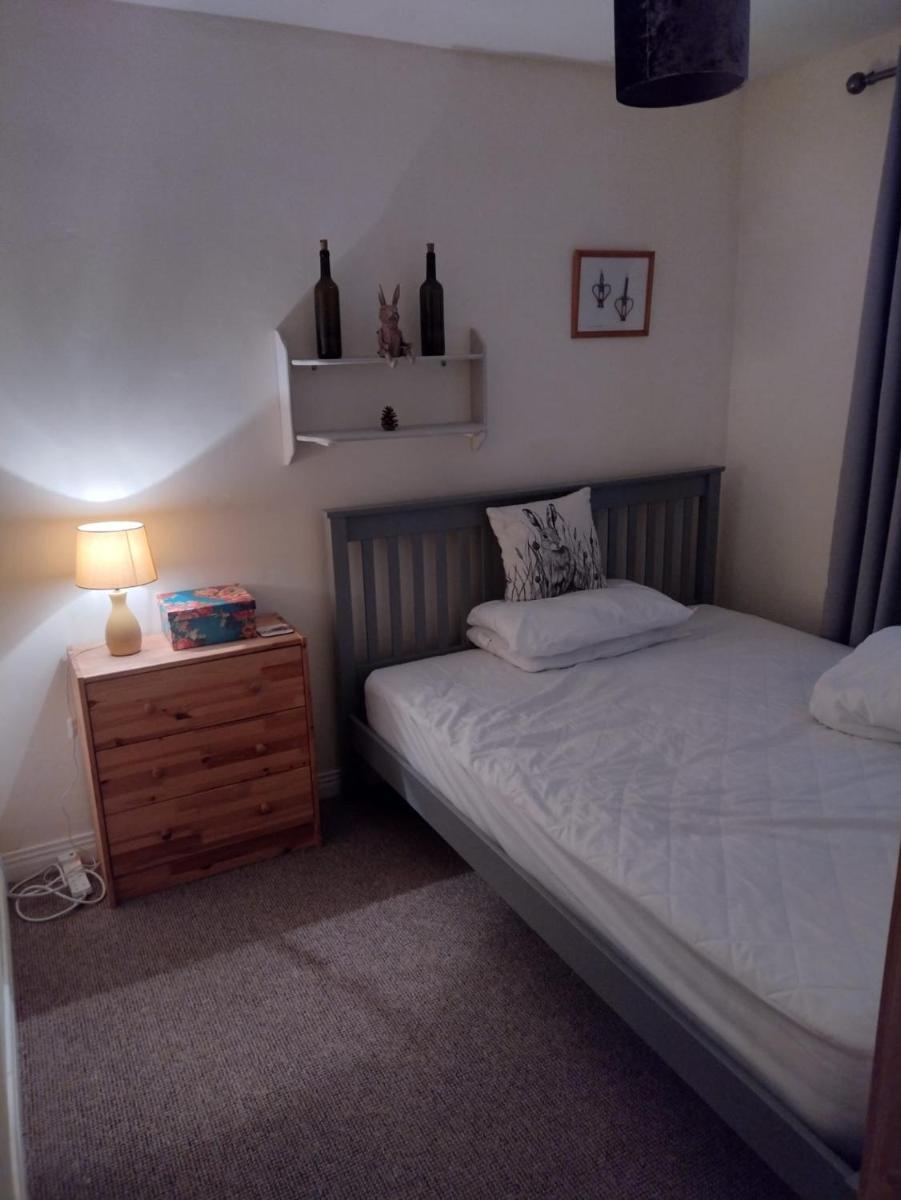 Self-contained Guest Suite with Private Access - Housity