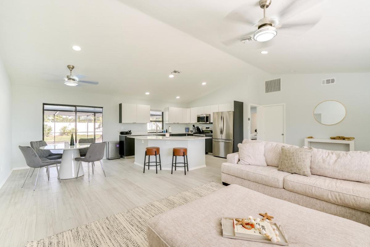 Sleek Cape Coral Vacation Rental with Private Pool! - Housity