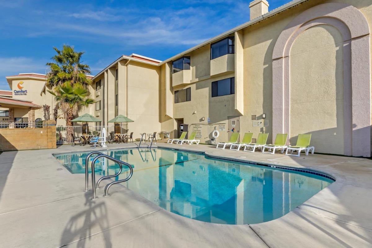 Comfort Inn & Suites Rocklin - Roseville - Housity