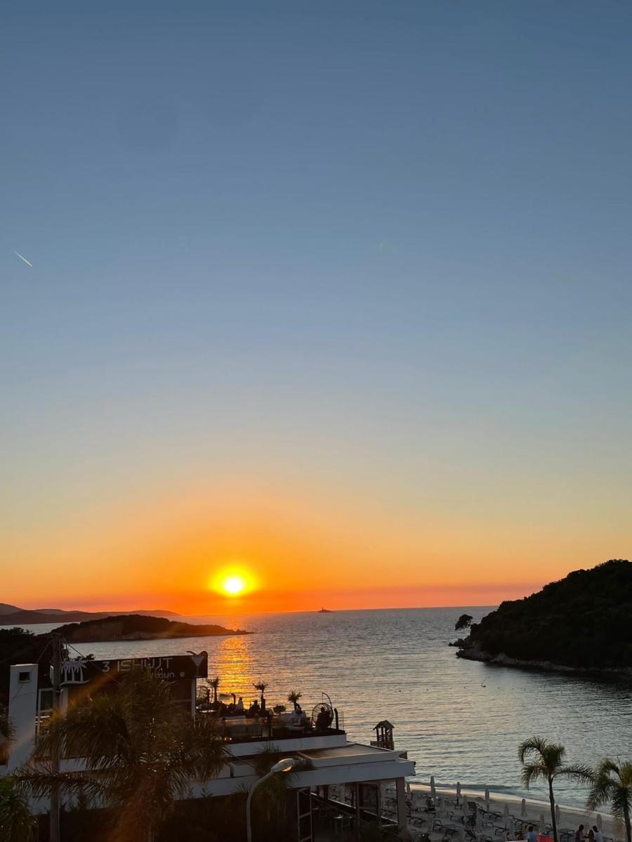 Hotel Four Islands - Housity