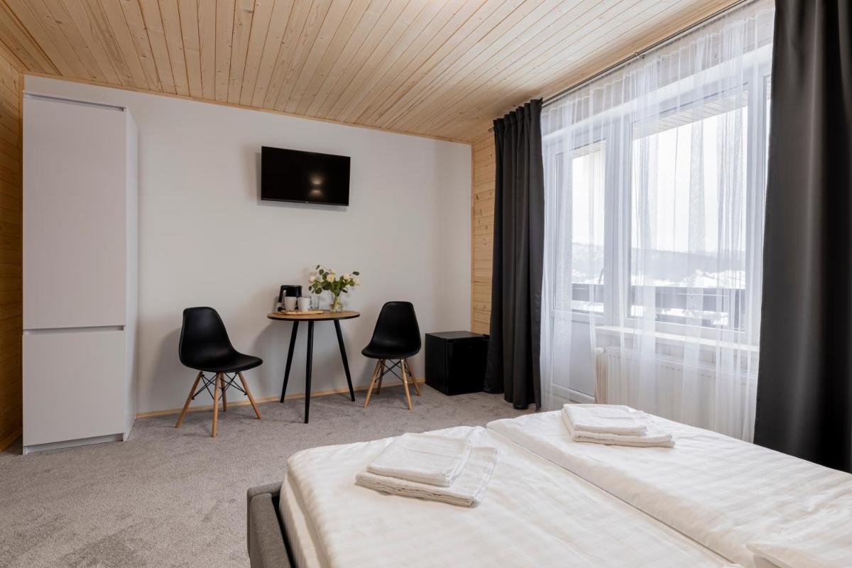 Woodvel House - Housity
