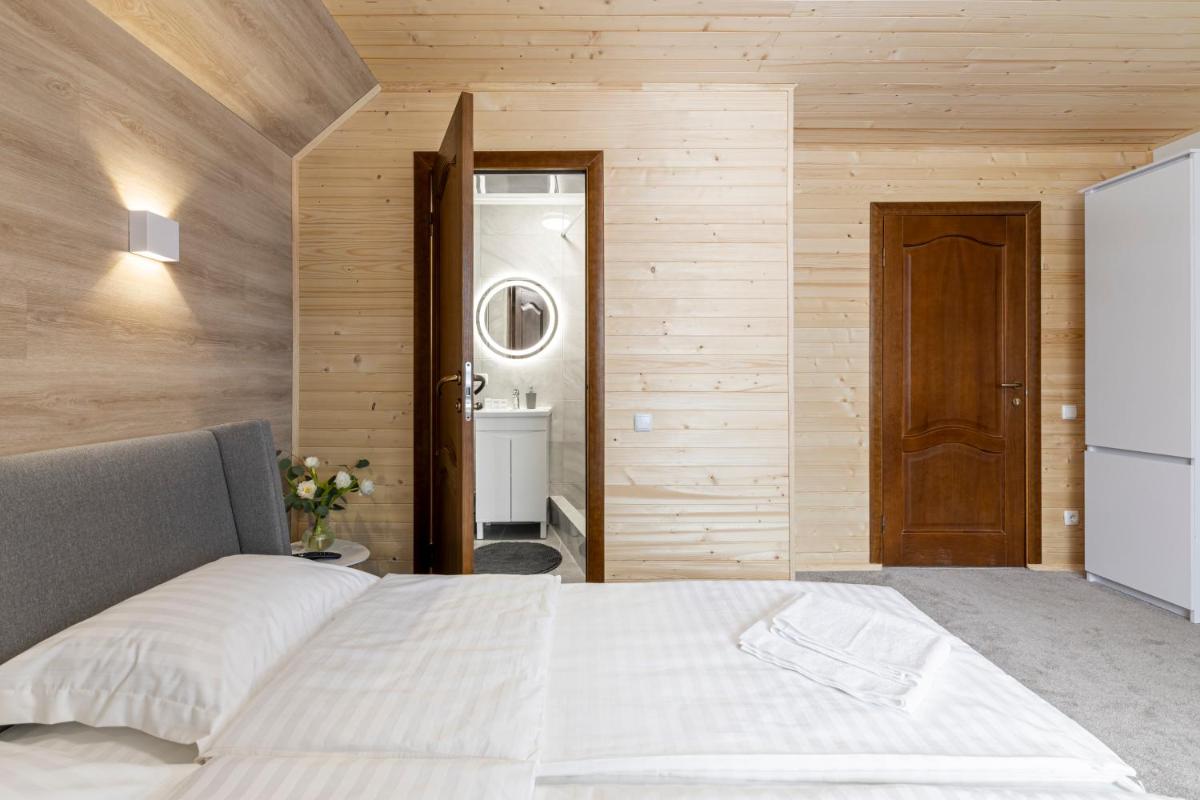 Woodvel House - Housity