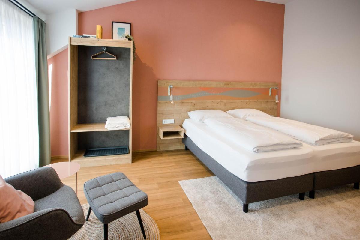 Stadthotel Freilassing - Housity