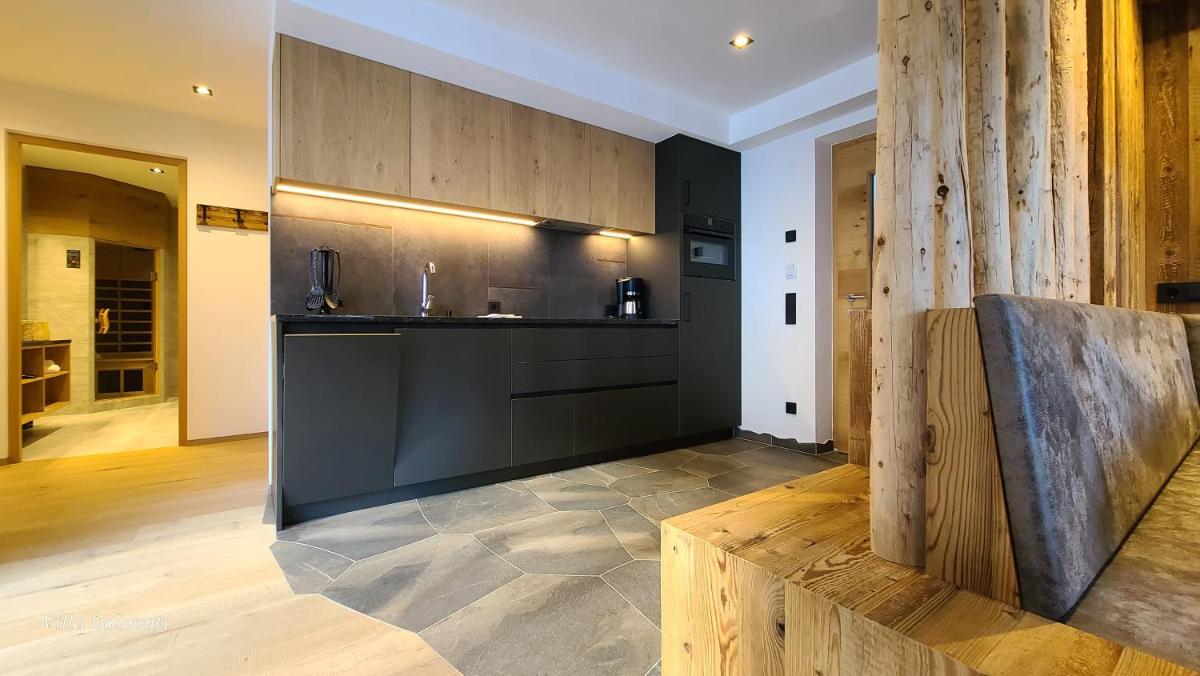 Villa Dolomiti - Housity