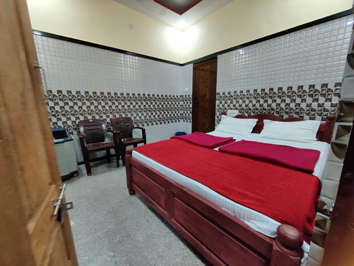 ARYAN HIGHWAY HOME STAY - Housity