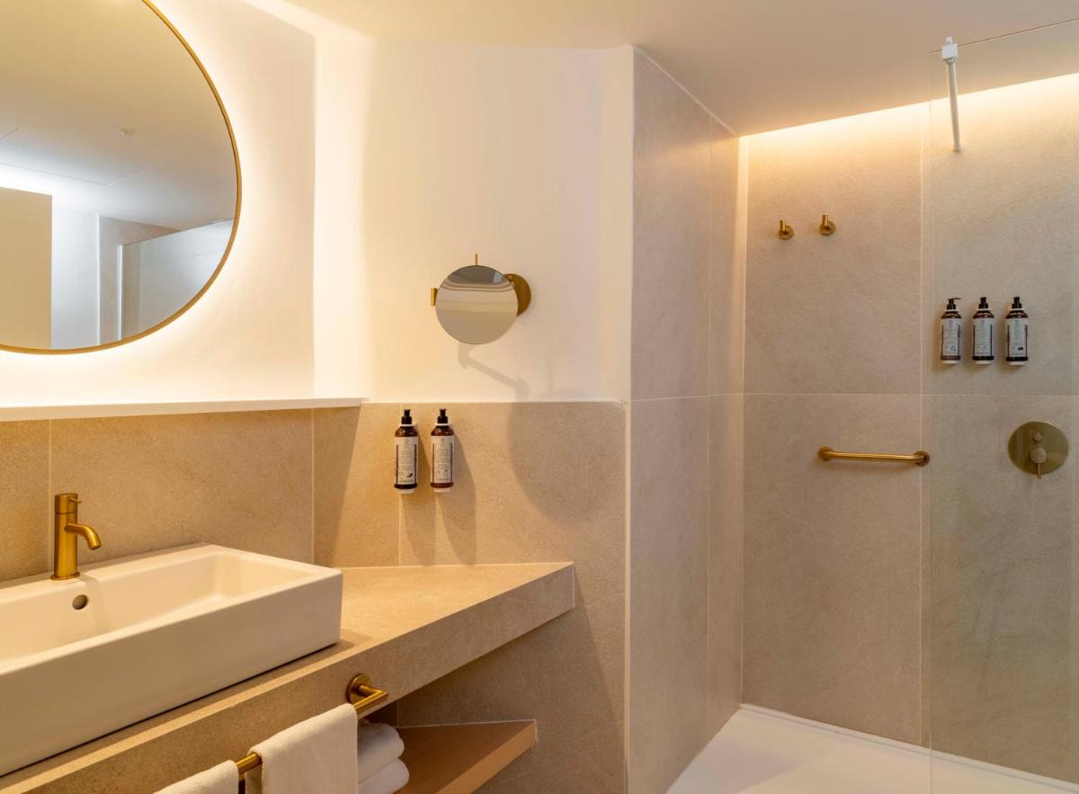 Un baño de Iberostar Selection Albufera Park All Inclusive