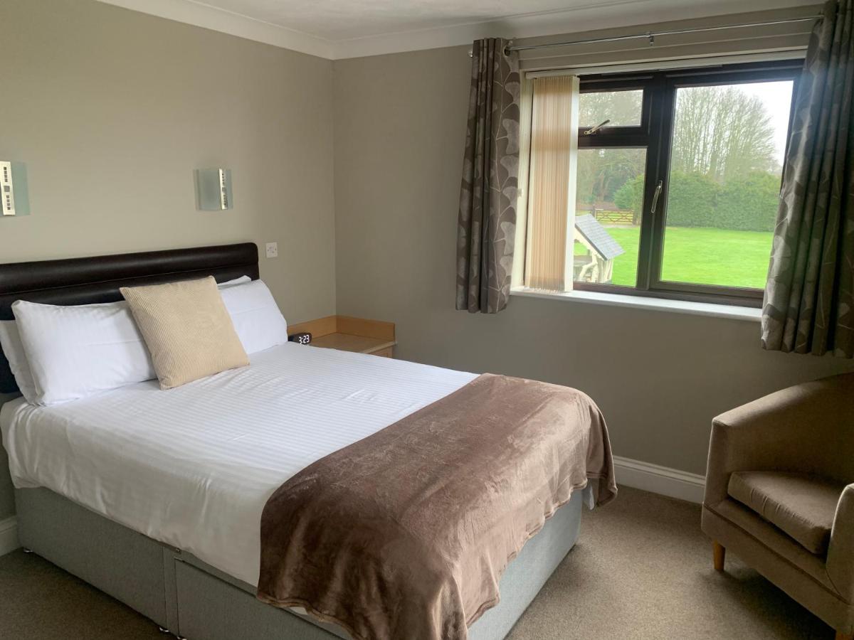 Church Farm Guest House - Housity