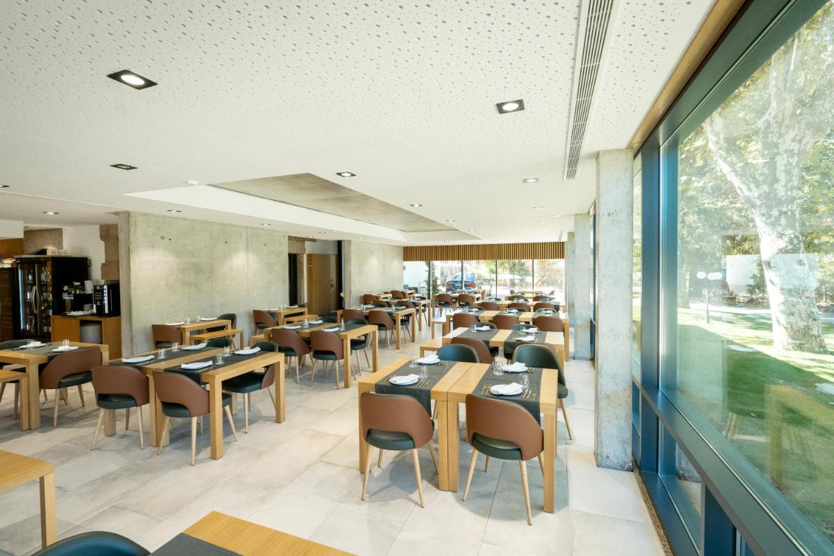 Borralha Hotel - Housity