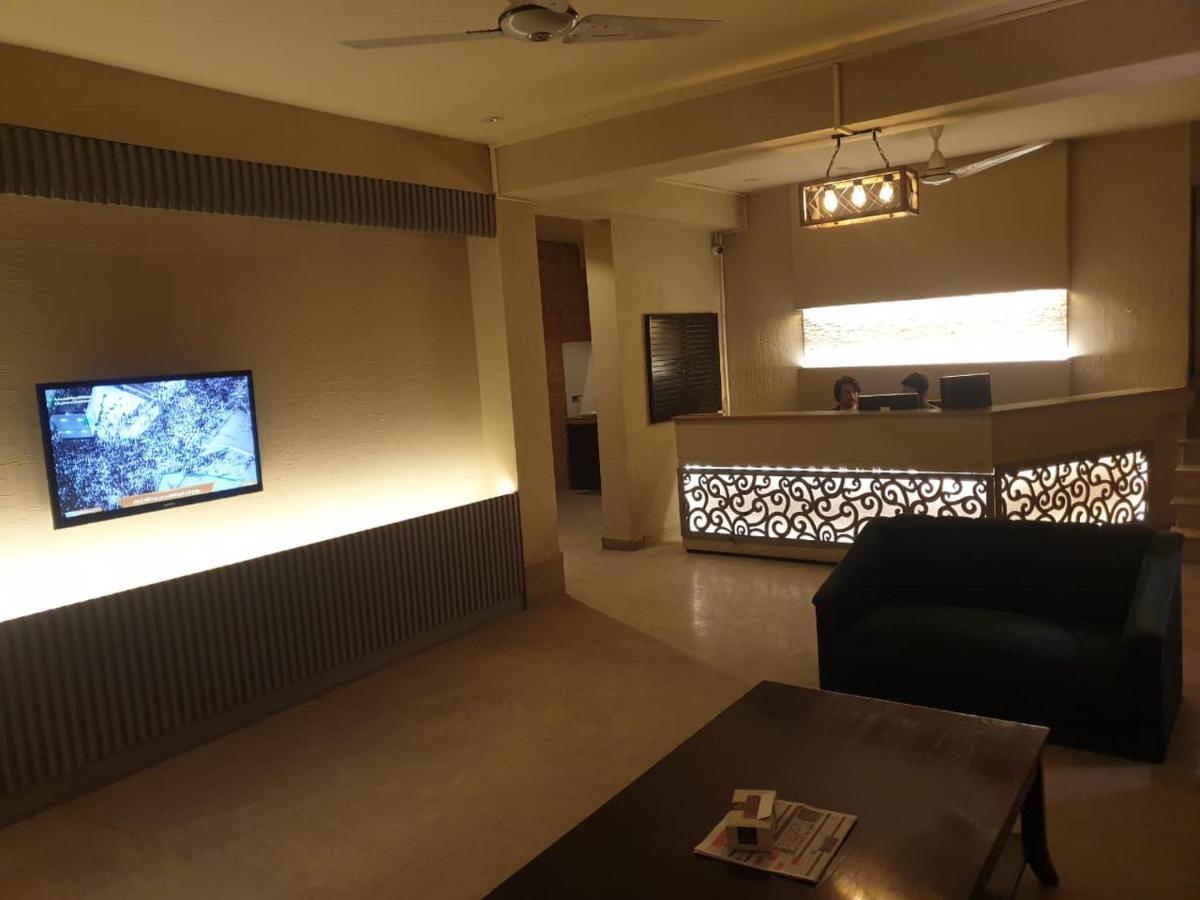 Shelton Hotel Lahore - Housity